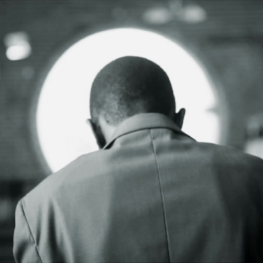 Bg image
